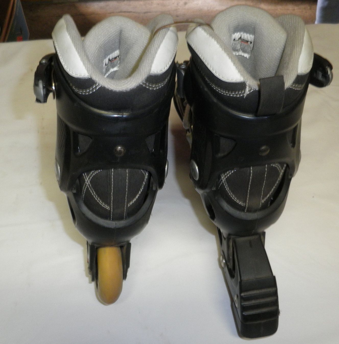 Inline-Skating & Rollschuhe: Inline Skates, Roller: UKAN Michelin. Gr. 32-35 – Gebraucht aus Cadenazzo von Mikeshop 7