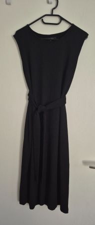 schwarzes Kleid mit Bindegürtel, Gr.40