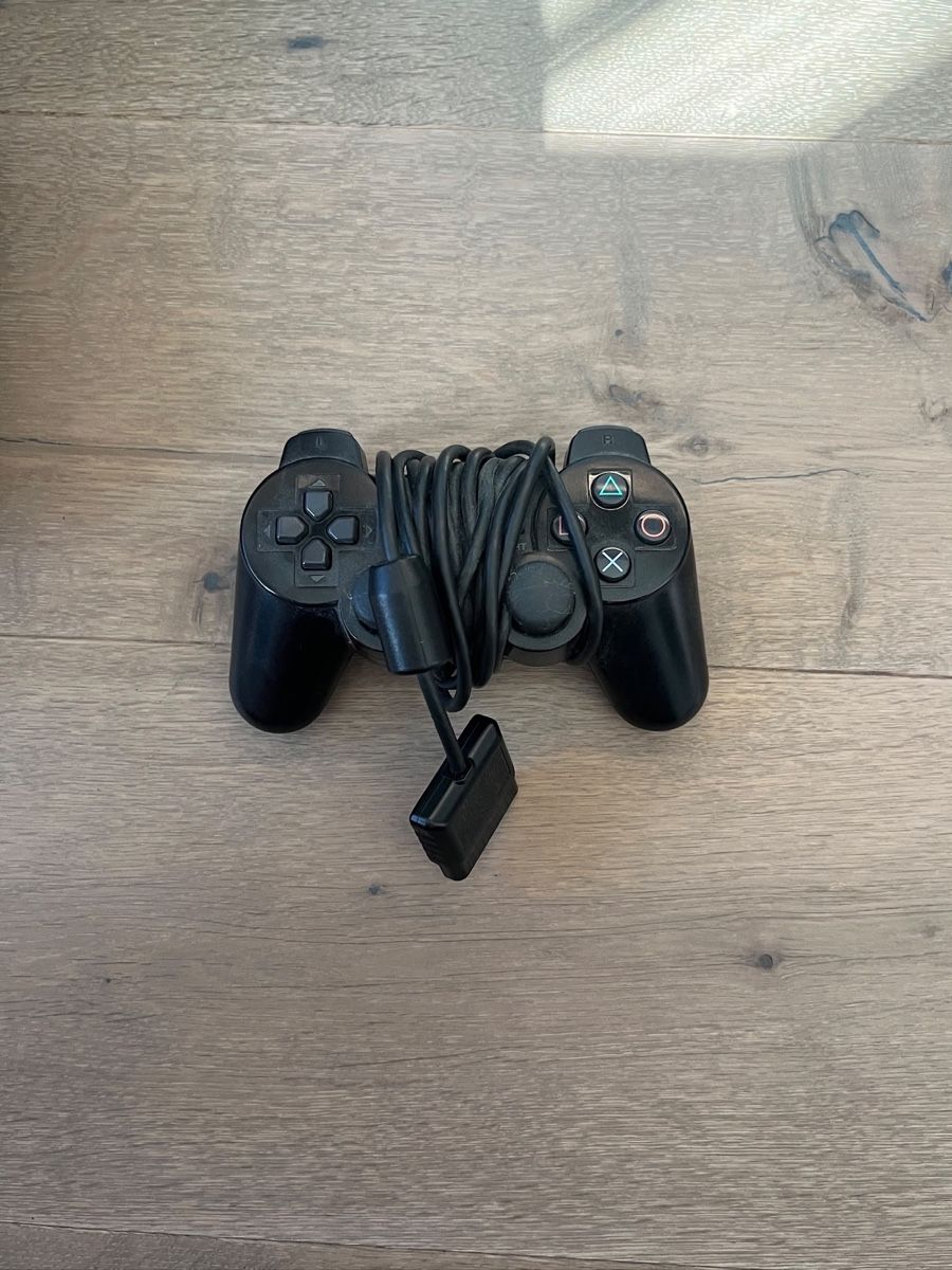 Sony Console: PlayStation 2 gebraucht mit zusatz – Usato da Stans venduto da STETTAMANTI 2