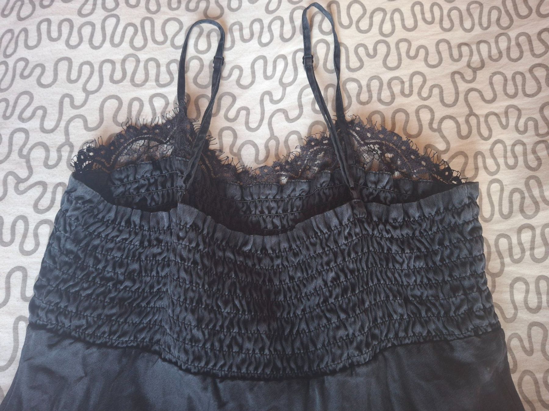 Top: Haut fluide noir taille XS – Usato da Villiers venduto da san_jn5w 3