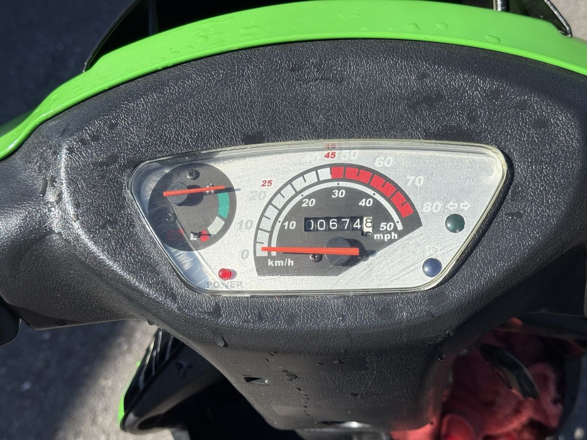 Yadea Scooter: E Roller Yadea Yd 1200D – Usato da Buchs SG venduto da Liana2016 4