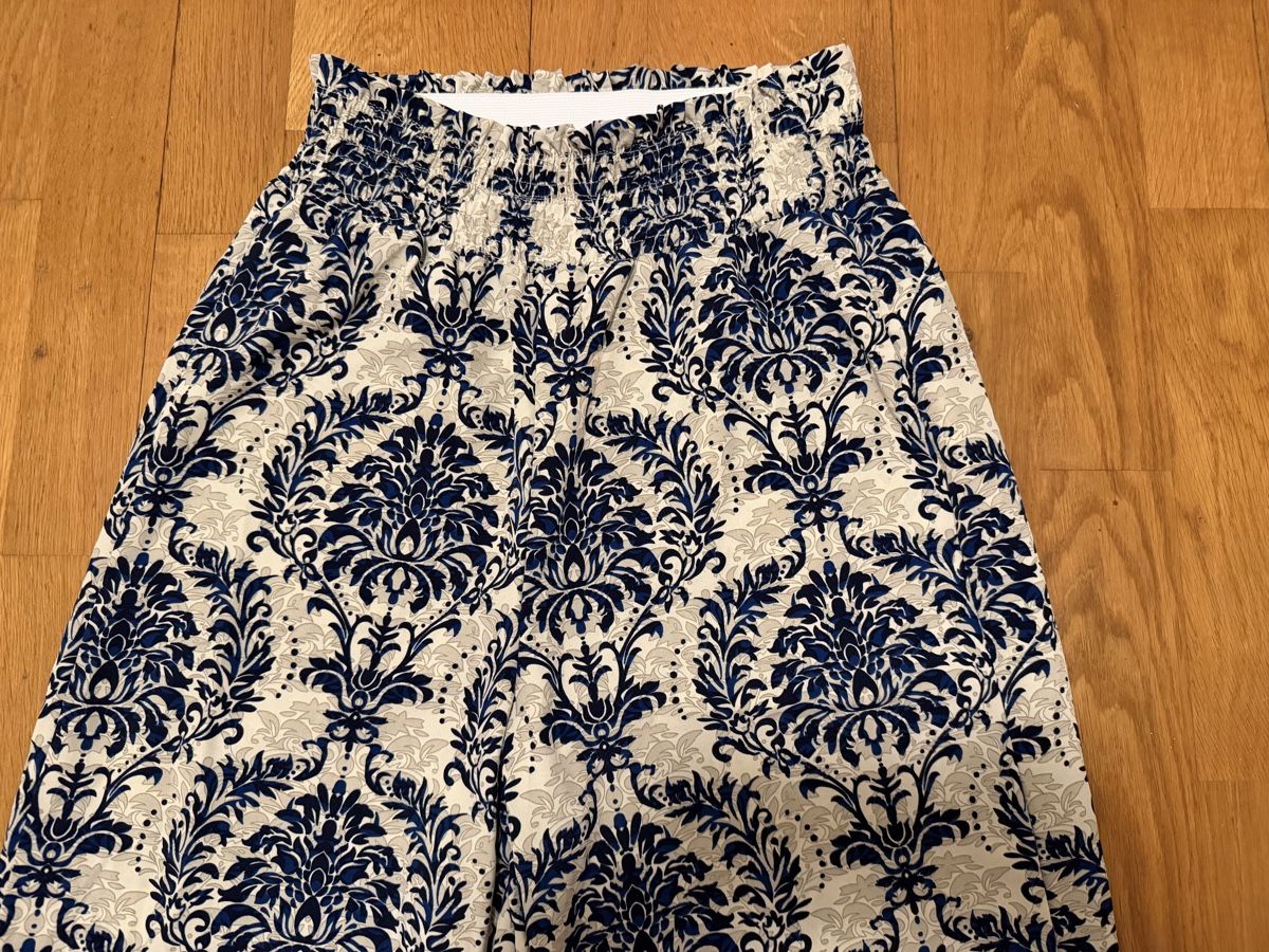 Pantaloni: Wunderschöne, leichte Sommerhose. Grösse M. – Nuovo (secondo la descrizione) da Adliswil venduto da StephanieAnnina 1