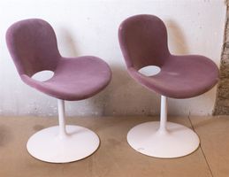 Zwei Stühle Modell «Yas» von Matteo Thun