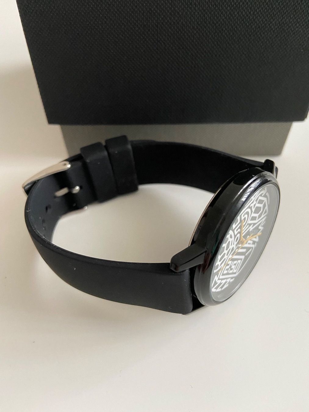 Guess Montres: Guess Uhr – Neuf avec emballage d'origine à Luzern par Reni025 2