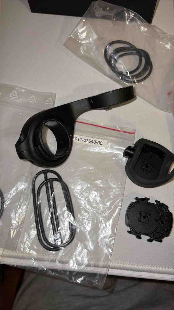 Garmin Ersatzteile: Support de vélo Garmin et capteurs garmin – Neu (gemäss Beschreibung) aus Fontainemelon von ValdeRuz 4