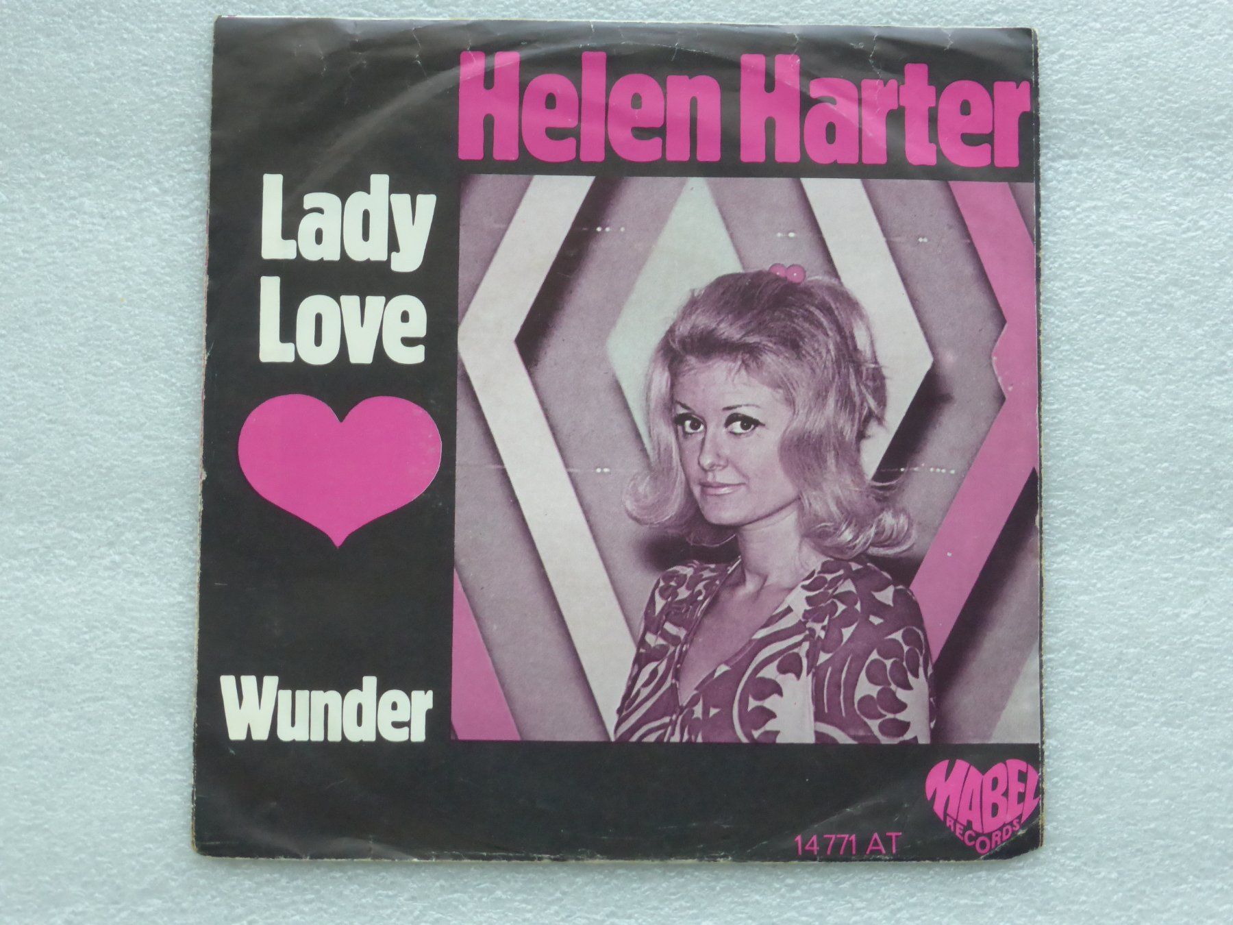 Dischi in vinile: Vinyl Single   HELEN HARTER – Usato da Küssnacht am Rigi venduto da Mondkinder