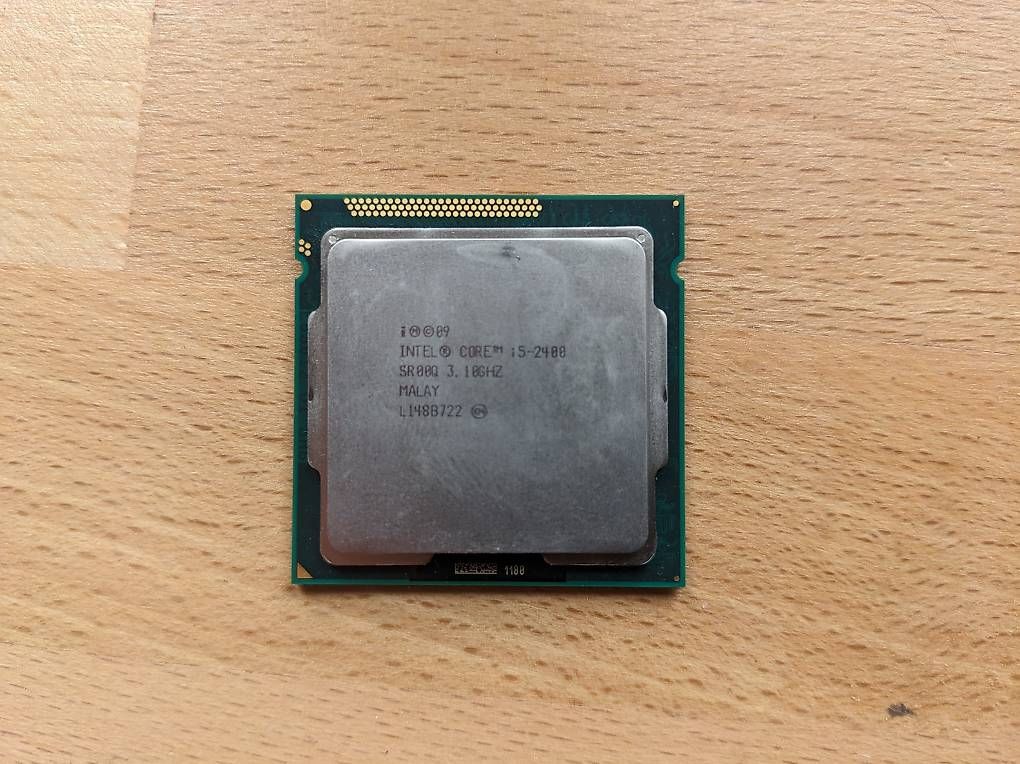 Intel Componenti elettronici: Intel I5 2400 – Usato da Zürich venduto da pau_5xhj