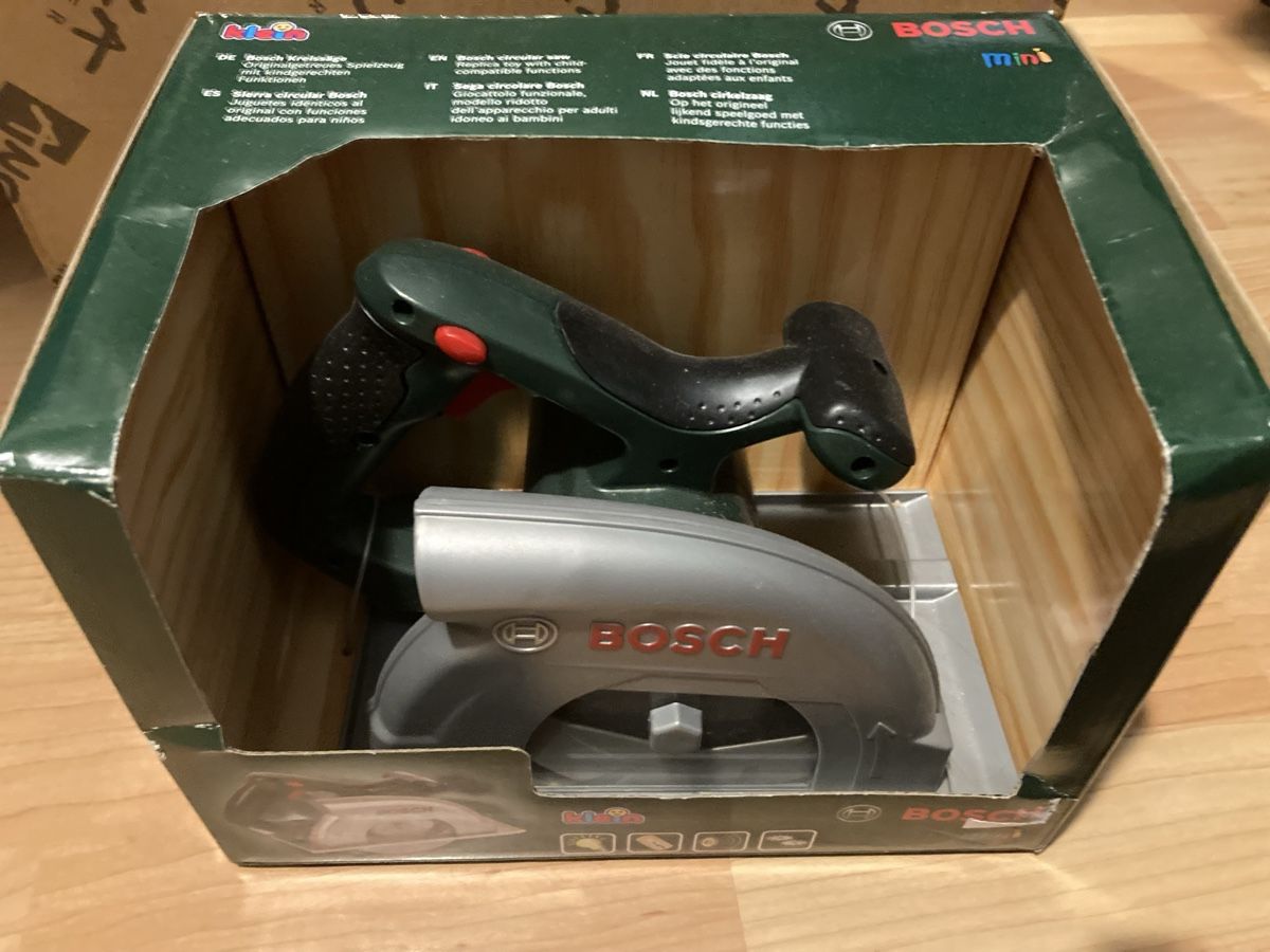 Giocattoli: Bosch Kreissäge Spielzeug – Nuovo e nell'imballaggio originale da Emmenbrücke venduto da JJ_89