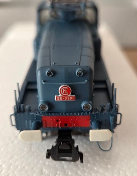 Märklin Modellini di ferrovie: Märklin 37331 E-Lok Spur H0 digital mit Originalkarton – Usato da Schenkon venduto da Blech 3
