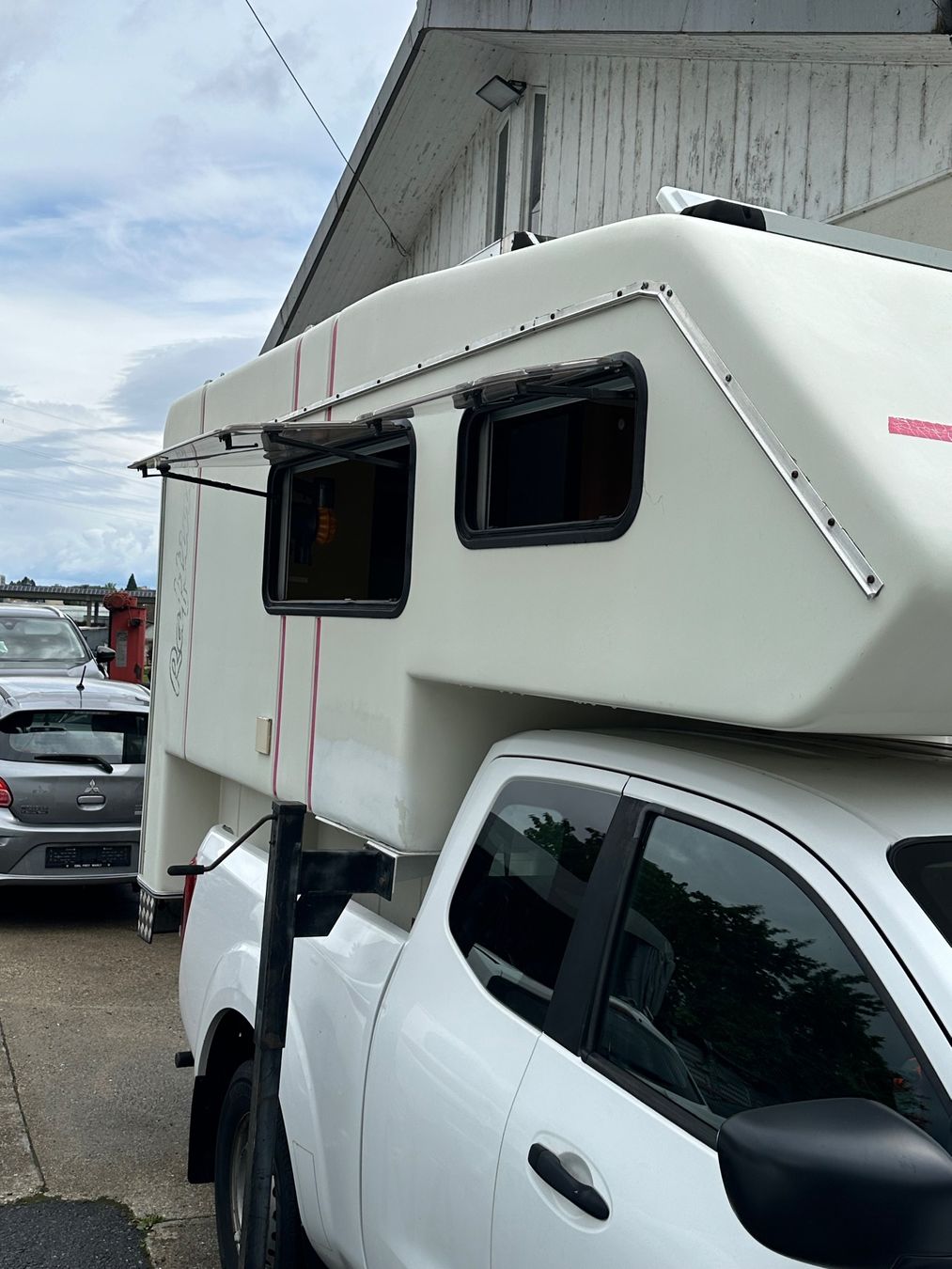 Mobilhome: CAMPERS & CELLULES – Usato da Treycovagnes venduto da Campingcar65 3