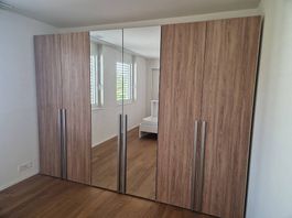 Kleiderschrank Micasa 3.05mx2.20mx0.6m