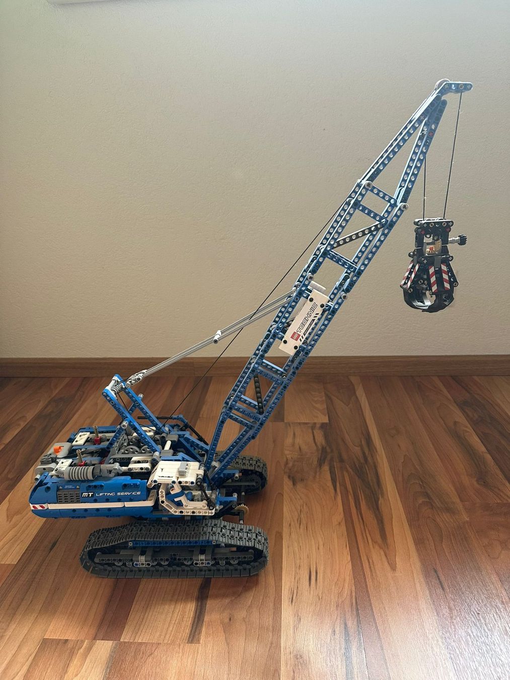 Lego Kit di costruzioni: LEGO Technic Grue sur chenilles 42042 Avec plans – Usato da Vétroz venduto da enz_gr95 2