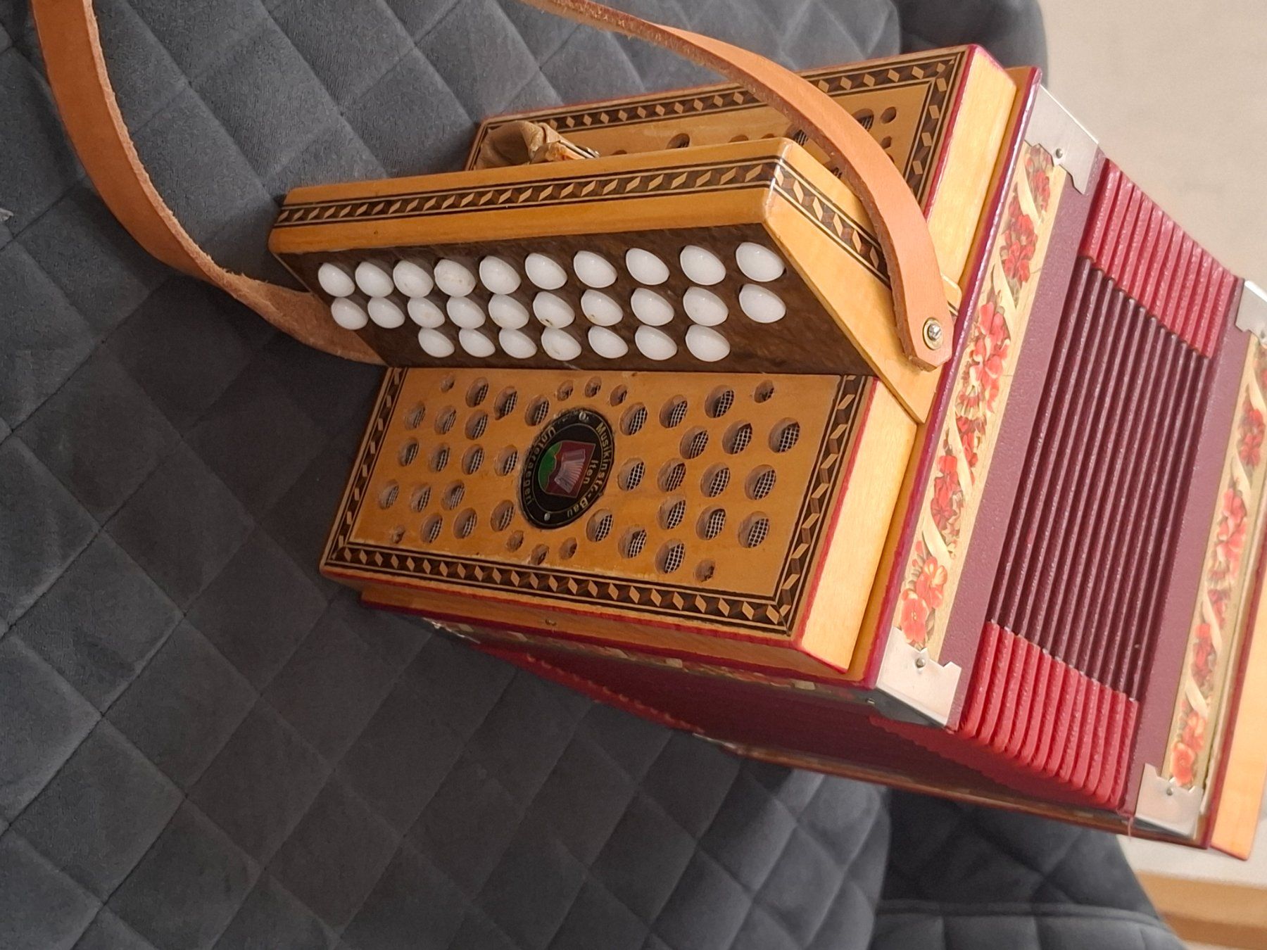 Musikinstrumente: mini iten orgeli – Gebraucht aus Villeneuve von BibiVintage 9
