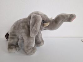 Elefant Plüschtier