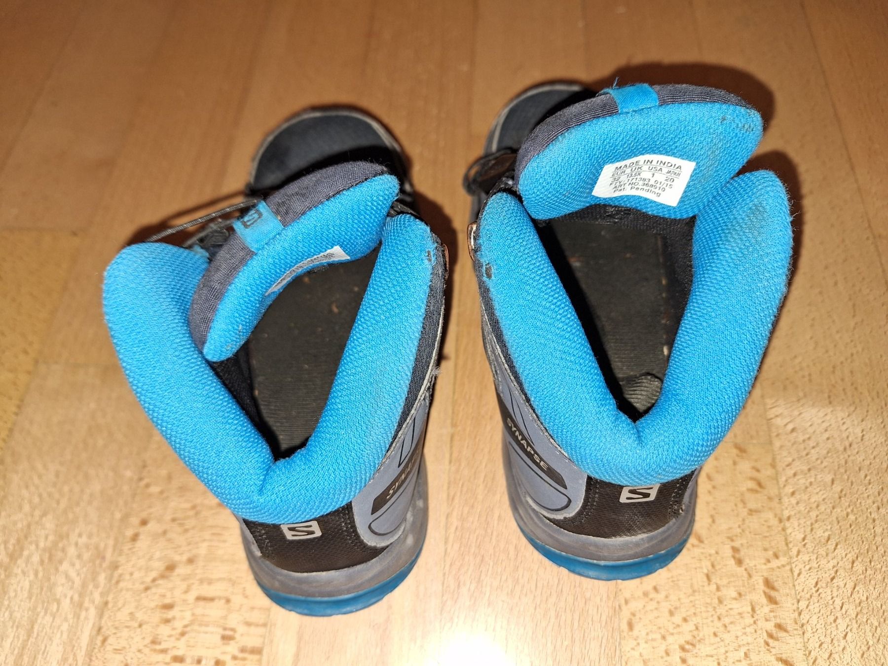 Salomon Herrenschuhe: Wanderschuhe von Salomon waterproof Gr. 32 – Gebraucht aus Oberrieden von man_tky9 1