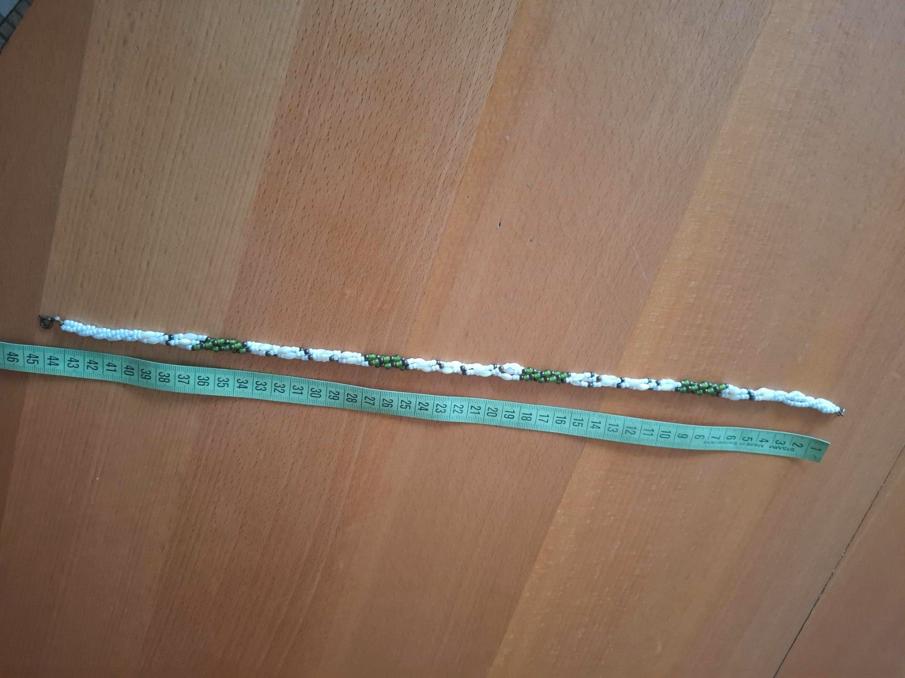 Catenine: collier torsadé vert blanc – Usato da Porrentruy venduto da Piquetix 1