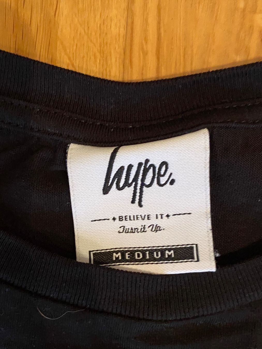 T-shirt: Hype Shirts Grösse M – Usato da Winterthur venduto da Fiore0011 2