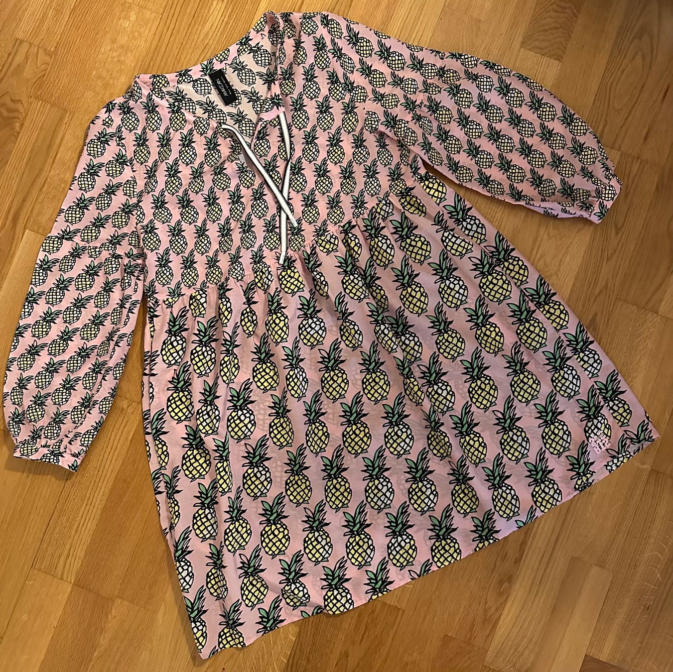 Marc Cain Vestiti: Marc Cain Kleid N2 wie neu – Nuovo (secondo la descrizione) da St. Gallen venduto da gag_6sxh 4