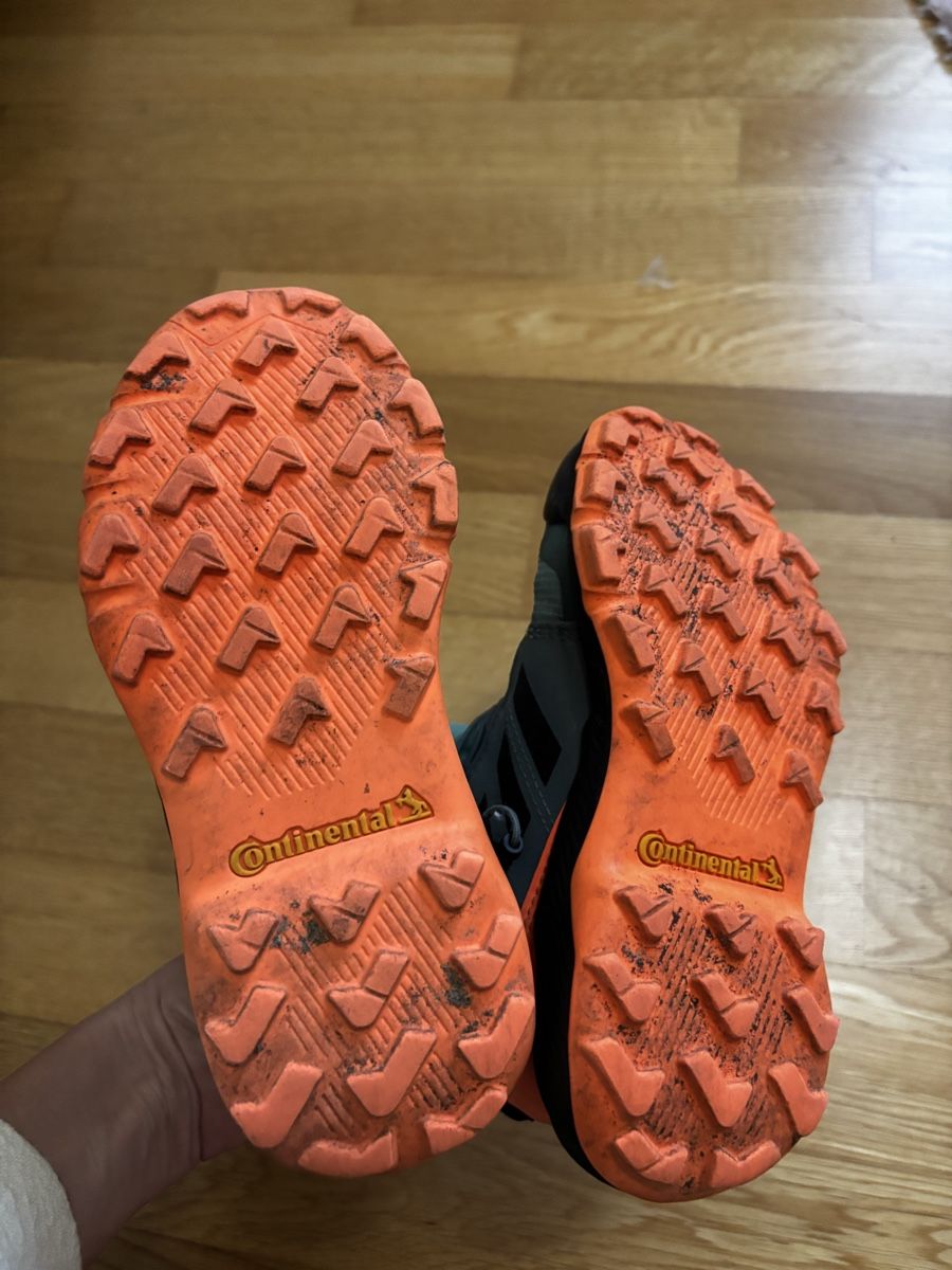 Adidas Schuhe für Jungen: Adidas Terrex Größe 30 – Gebraucht aus Kilchberg ZH von elo_lr6s 3