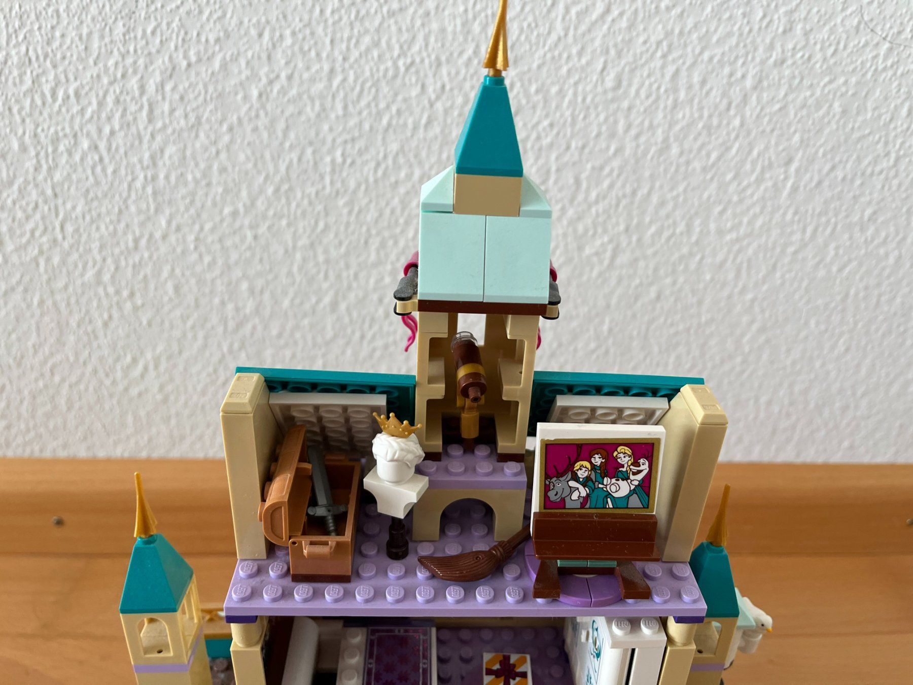 Lego Baukästen: Lego 41167- Schloss Arendelle – Gebraucht aus Muttenz von Juvenile33 2