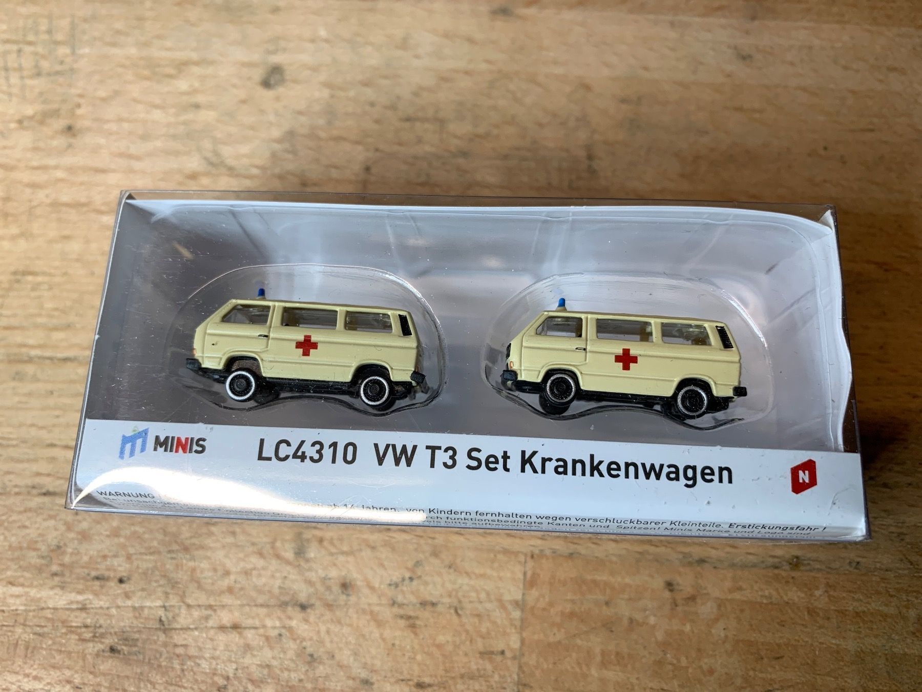 Modellini di ferrovie: Minis LC4310 VW T3 – Nuovo e nell'imballaggio originale da Hauterive NE venduto da eriamch