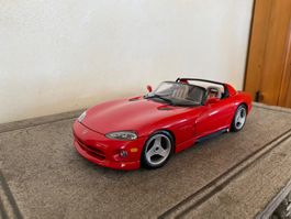Burago 1/18 Dodge Viper RT/10