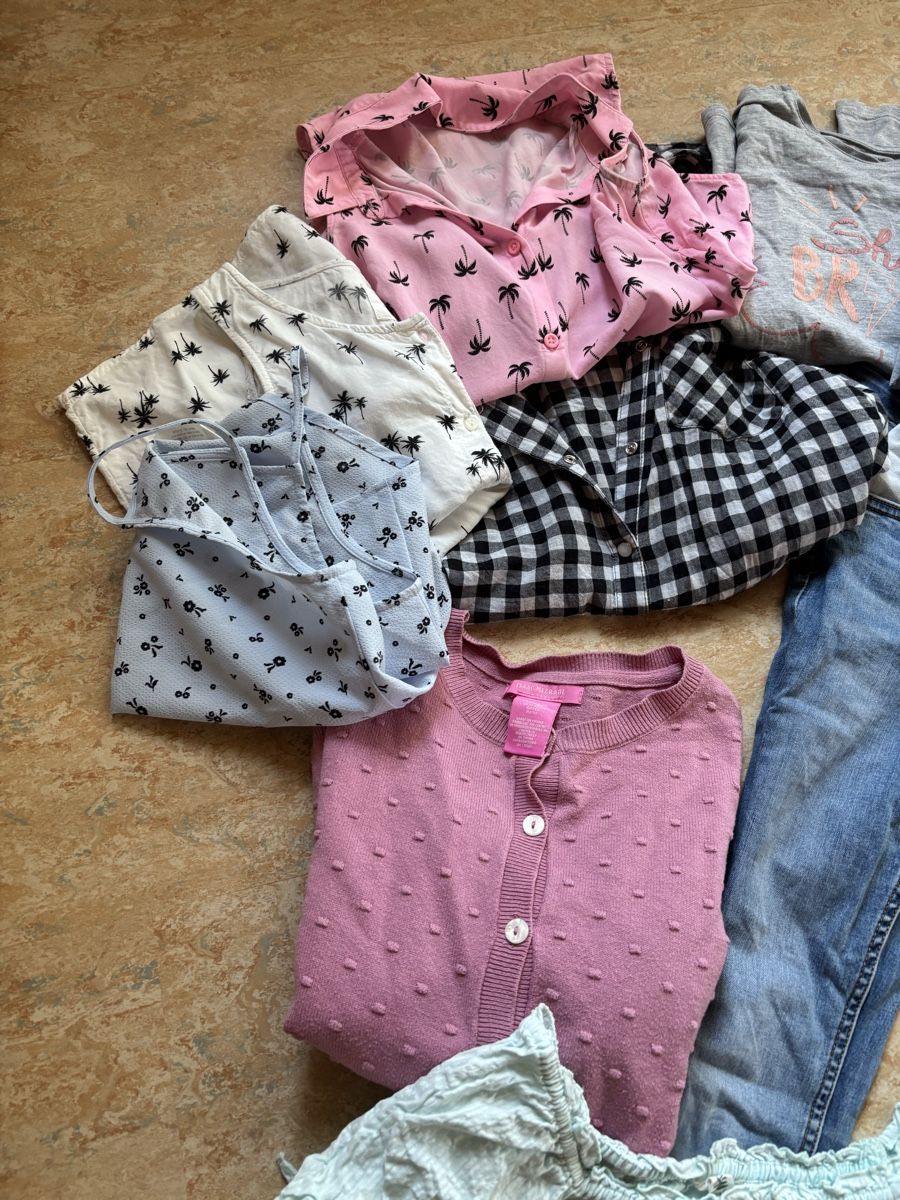 Lotti & Set di vestiti: Kleiderpaket Mädchen 146/152 – Usato da Hilfikon venduto da Elodie1990 4