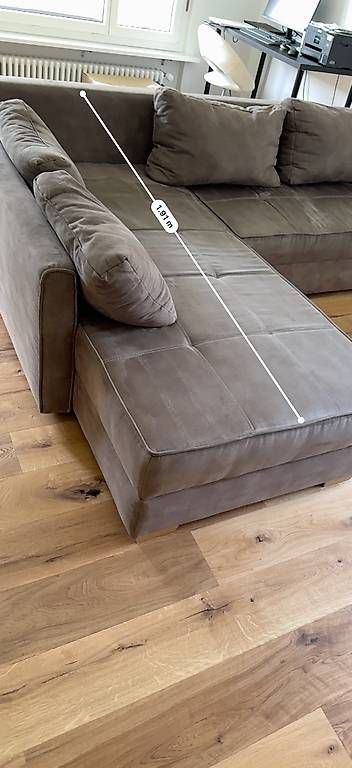 Divani: Braunes Stoff-Sofa mit Schlaffunktion und Stauraum  – Usato da Hergiswil NW venduto da sab_l9zy