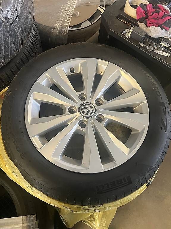 Pneumatici & Ruote complete: Golf 7 Sommerräder 16Zoll – Usato da Huttwil venduto da Sandra_13