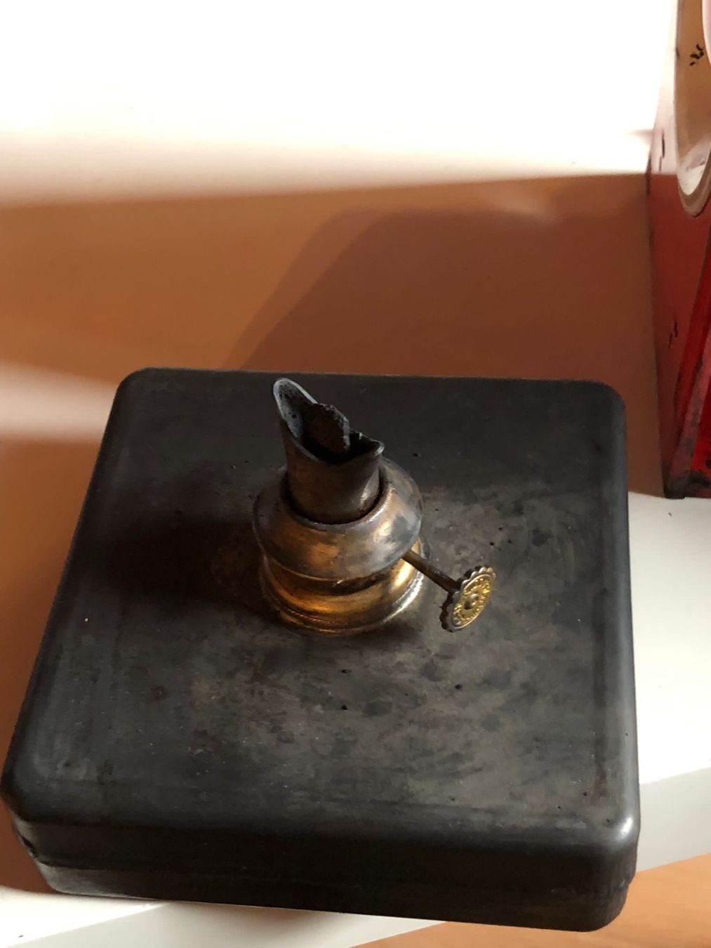 Lampade: Antike rote Petrollaterne – Usato da Röschenz venduto da Tashroal 6
