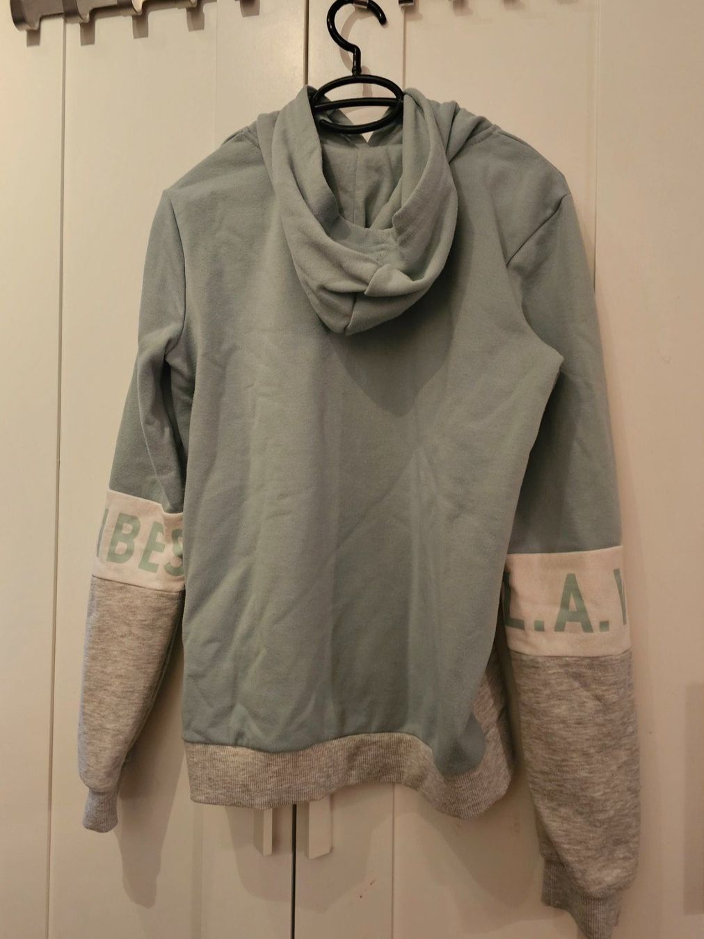 Pullover & Sweatshirts: Kapuzen Sweatshirt von "TAKKO" Gr. 176 – Gebraucht aus Münchenbuchsee von babilibern 3