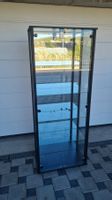 Vitrine / Glas / Glasrückwand / Schwarz / Licht / 4 Tablar