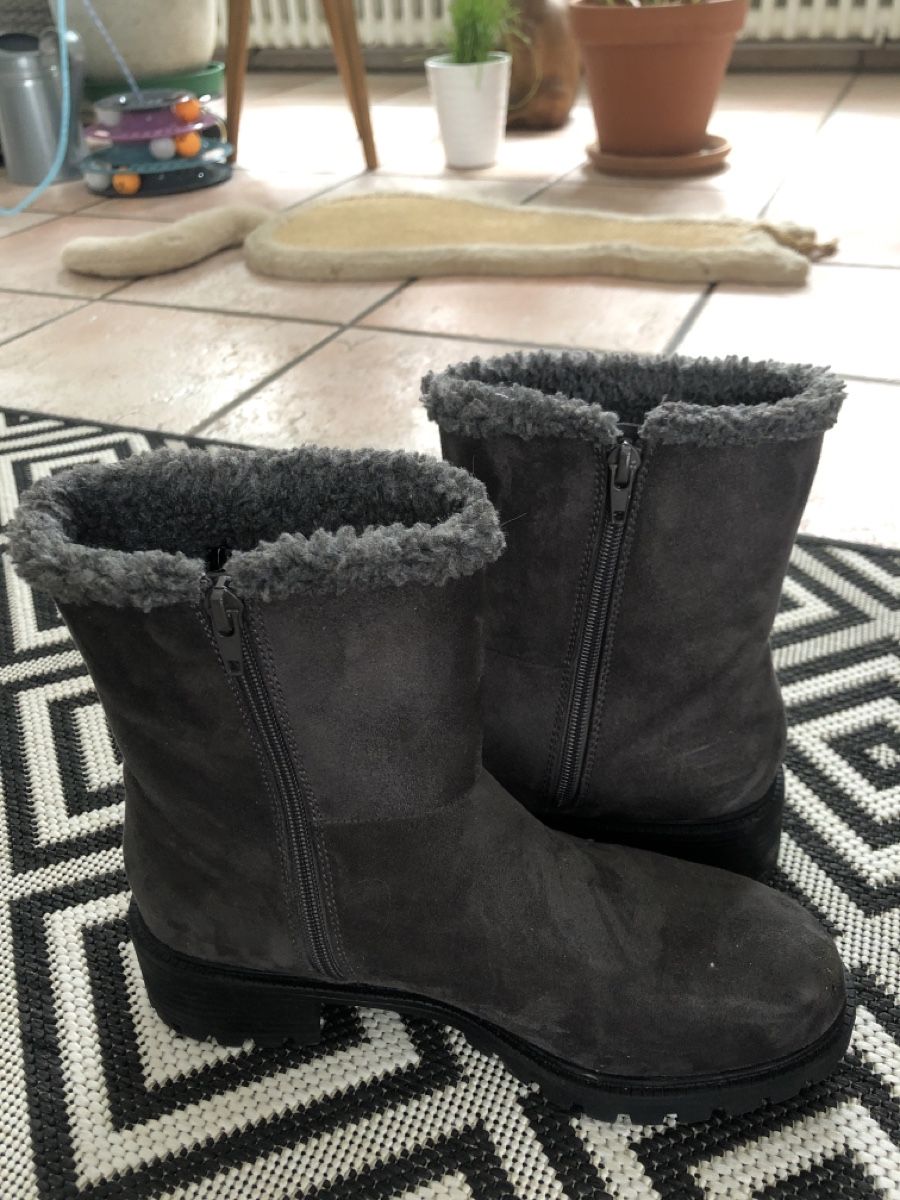 Scarpe da donna: Bottines grises, pointure 38 – Usato da Biel/Bienne venduto da Lianumi 2