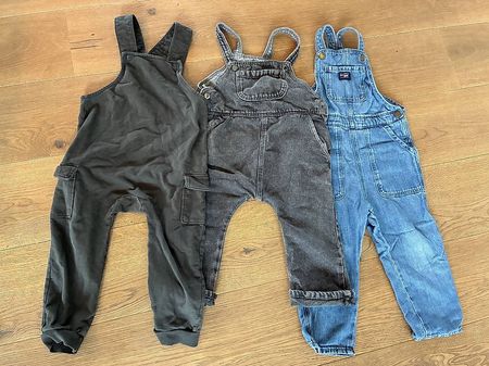 Latzhosen 3er Set 98/104