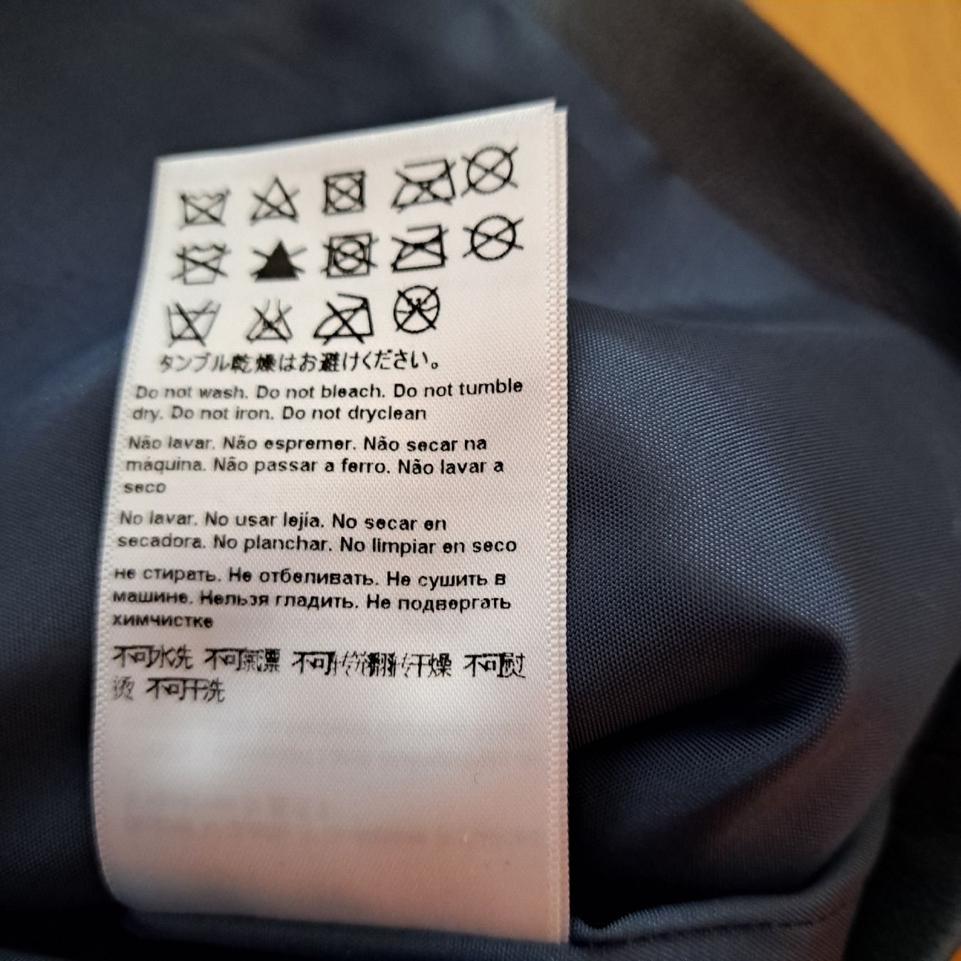 Escada Vestiti: ESCADA Lederkleid, Gr 38 – Usato da Adliswil venduto da Marlotti 3