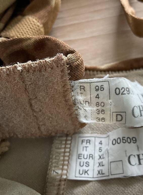 Sonstige Unterwäsche: Damenunterwäsche  – Gebraucht aus Grüt (Gossau ZH) von hecht011 1