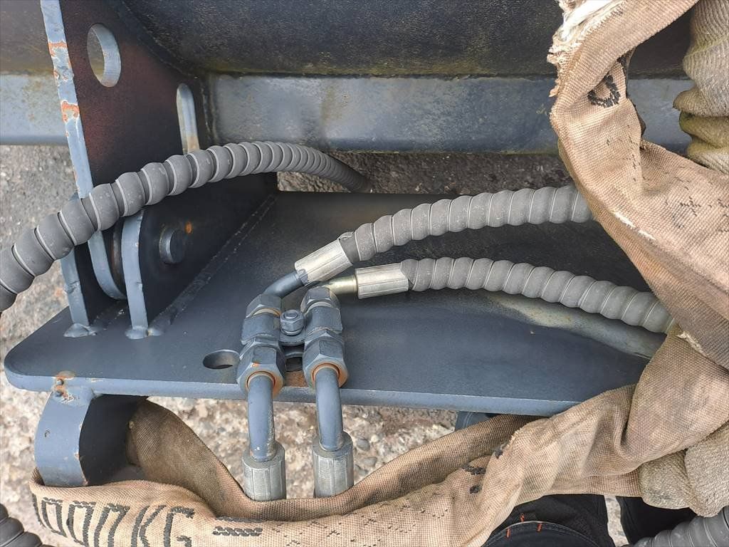 Tutte le macchine: Putzmaschine für Radlader – Usato da Reichenburg venduto da T864RX 6