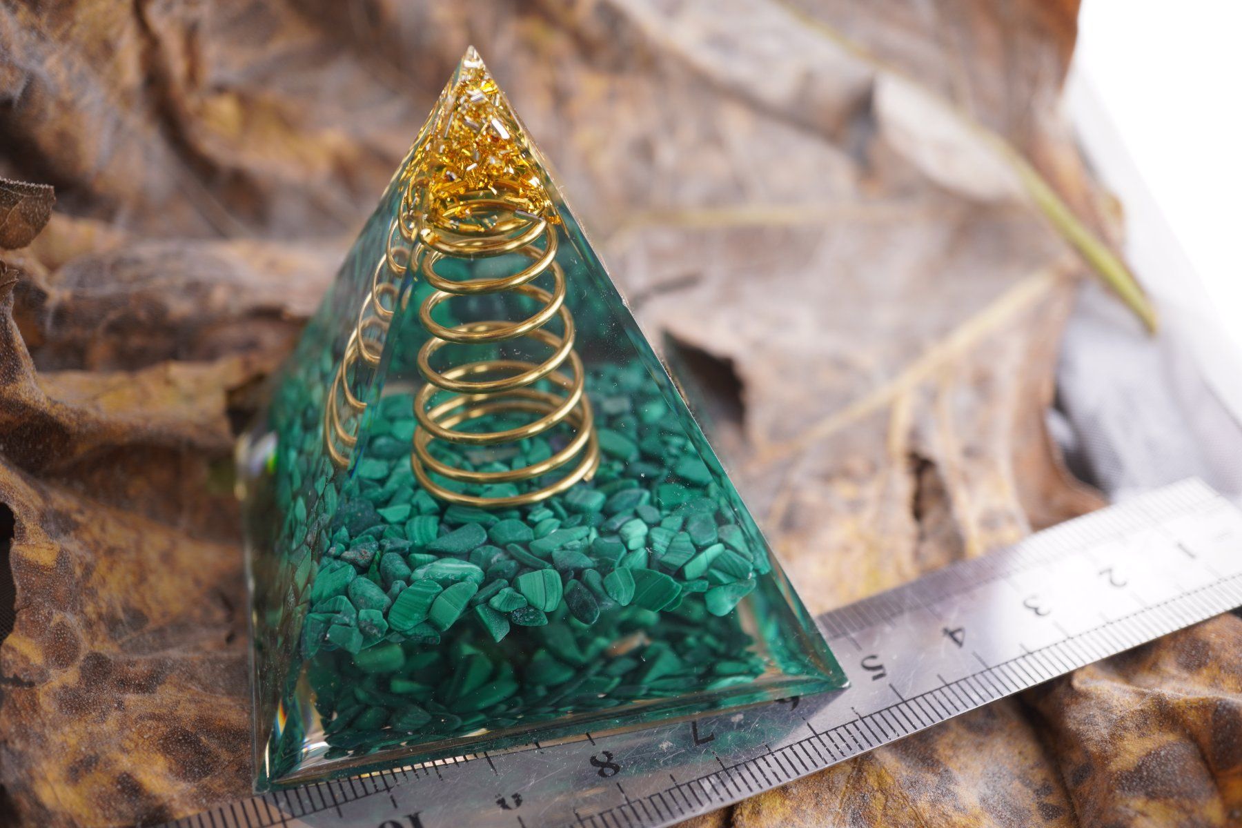 Minerali & Pietre curative: Orgonit Pyramide Malachit   Räumung    (1) – Nuovo e nell'imballaggio originale da Eschenbach SG venduto da topstone 4