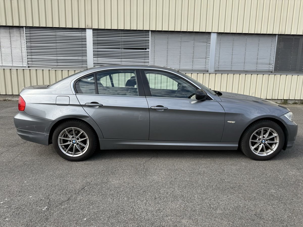 BMW Automobili: BMW 316i Dynamic edition Dès 1.- CHF – Usato da Lausanne venduto da cif_5kt5 5