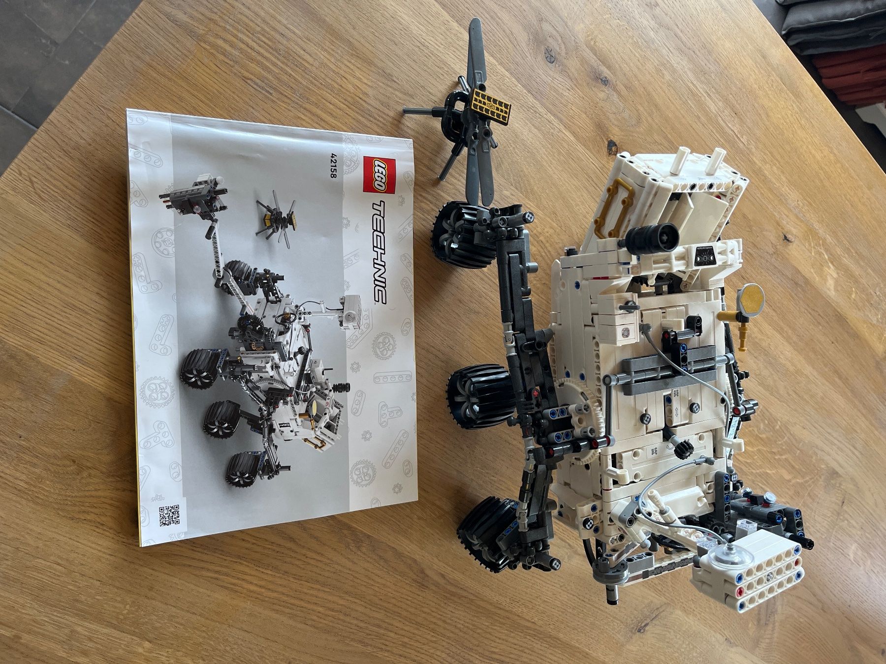 Lego Spielzeuge: LEGO Technic Mars Rover Perseverance Modell aufgebaut – Gebraucht aus Nuglar von yve_8zdn 4