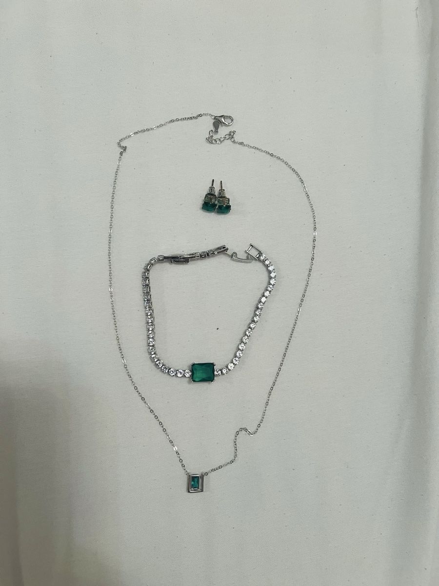 Altri gioielli: SCHMUCKSETS FÜR DAMEN – Usato da Grenchen venduto da rom_xq5z 2
