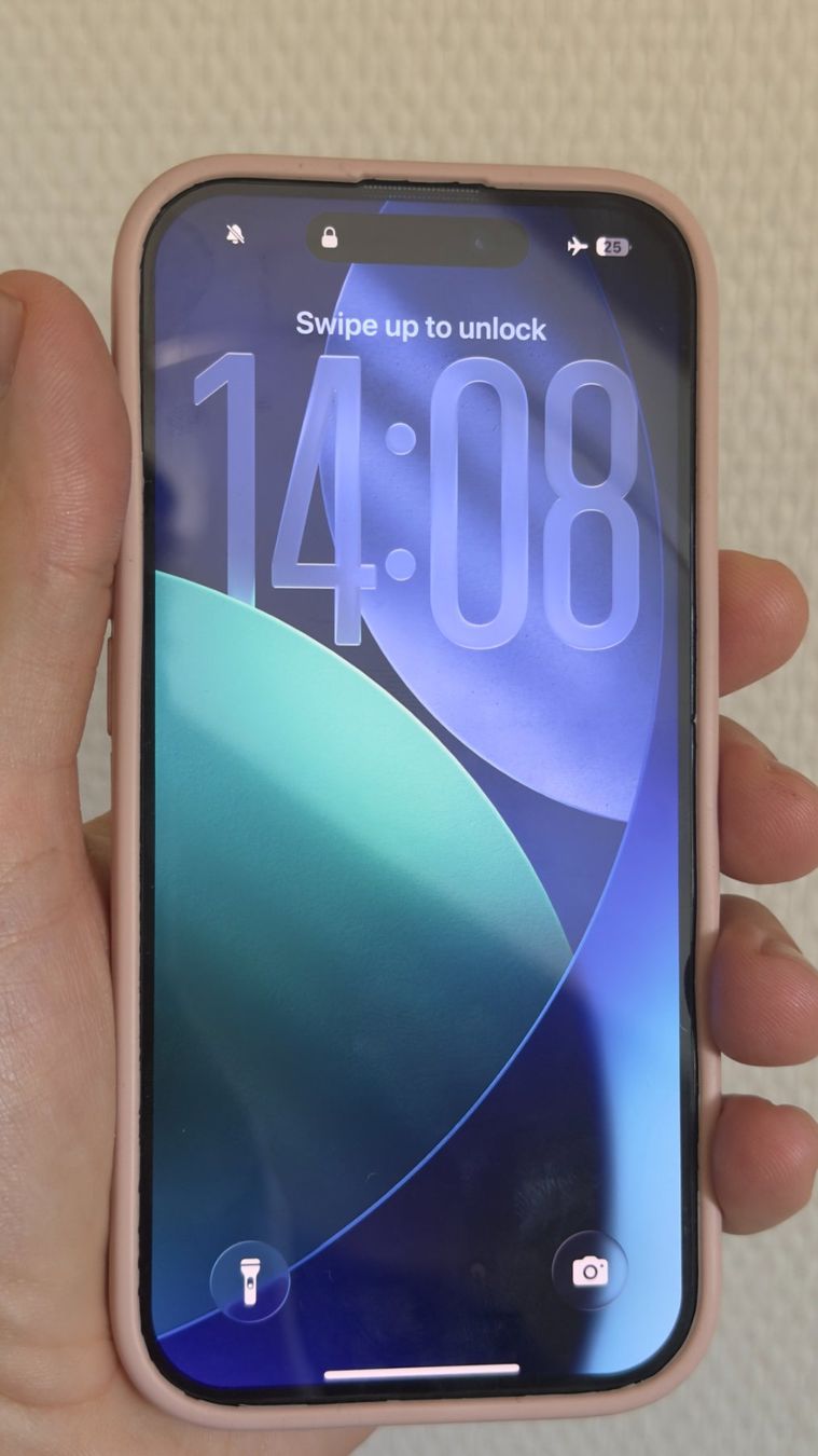 Apple Telefoni cellulari / Smartphones: iPhone 16 Pro 256GB + Case & Screen Protector – Usato da Zürich venduto da mil_m5bh 3