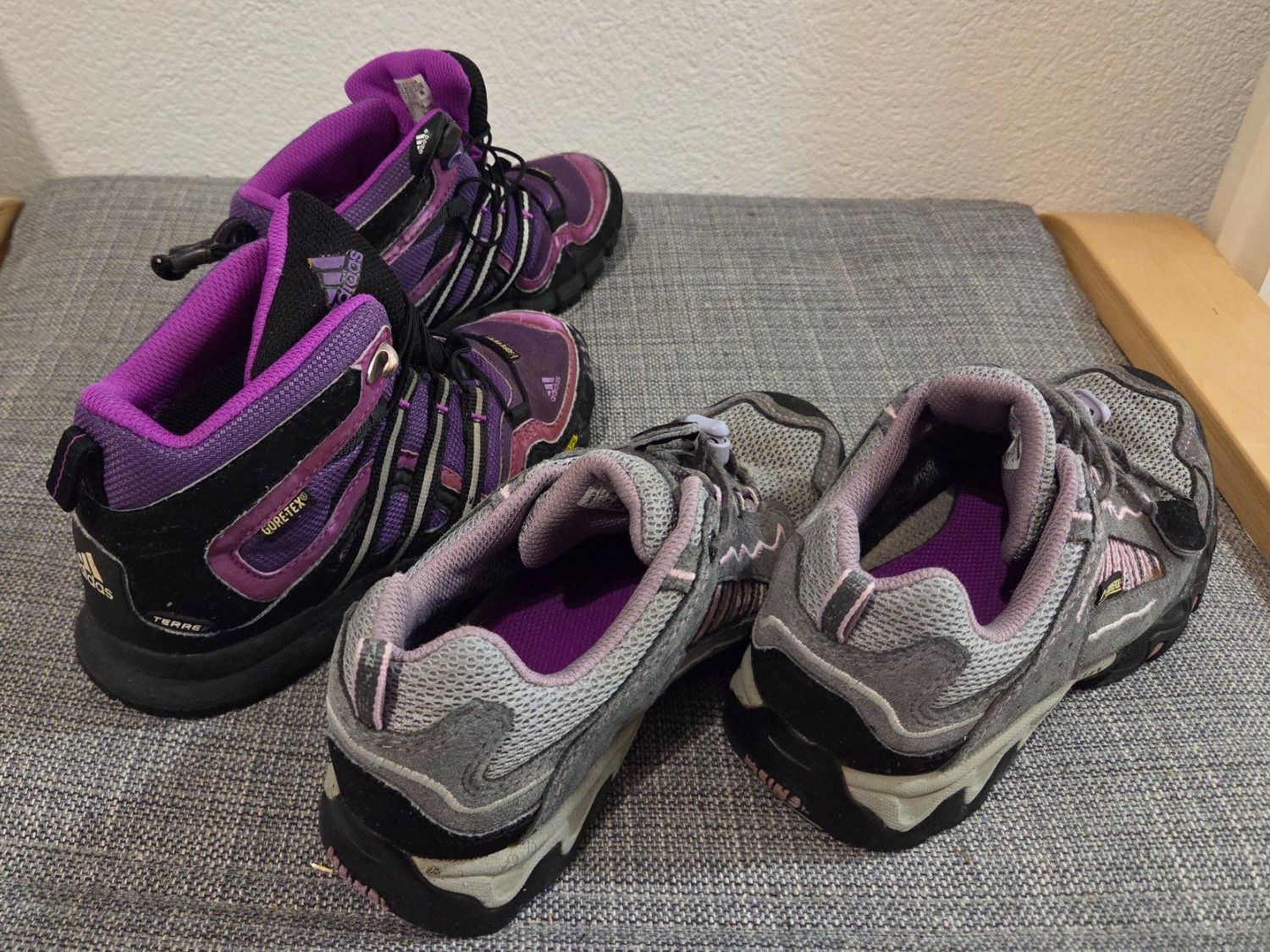 Scarpe per ragazzi: 7 Paar Kinderschuhe Grösse 30-33 – Usato da Thun venduto da el_gnom 6