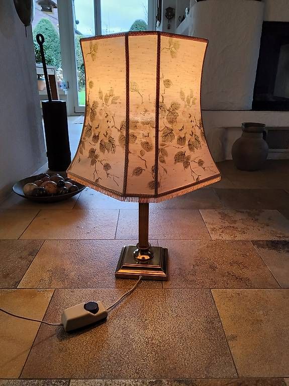 Lampes: Tischlampe Ständerlampe – D'occasion à Würenlos par Uruli 3