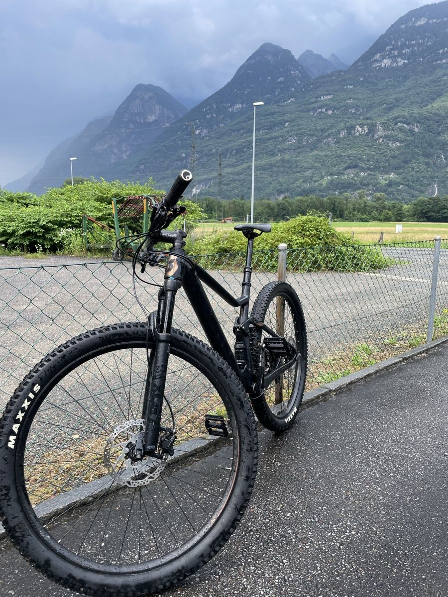 Scott Vélos: Scott Spark 920 Full Suspension Size M – D'occasion à Moleno par phi_mr2m 3