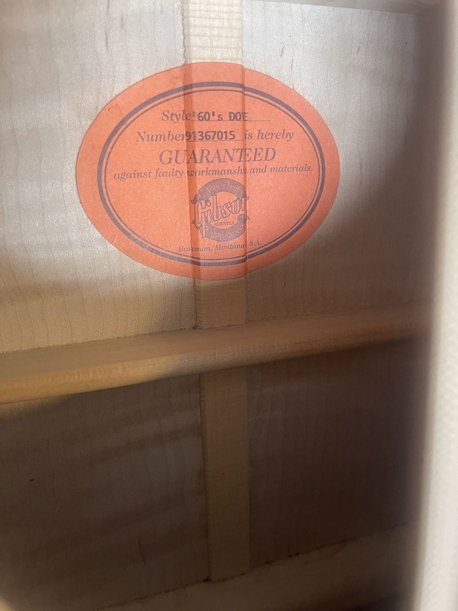 Gibson Instruments de musique: Gibson Dove, 1997 – D'occasion à Fribourg par Drumlooper 8