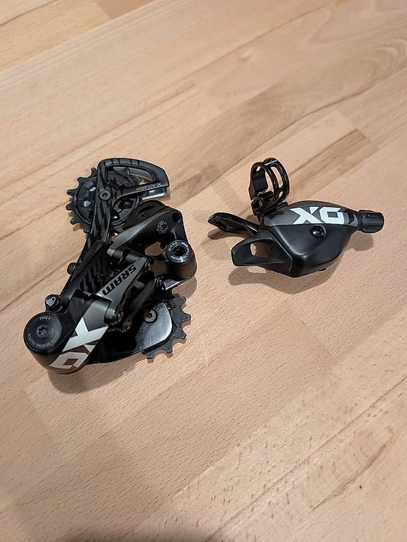 Pezzi di ricambio: SRAM X01 Eagle 1x12 Derailleur+Shifter, Excellent Condition – Usato da Bulle venduto da greg_zt