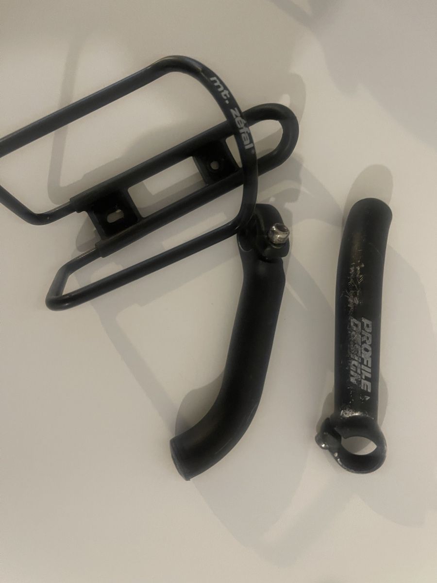 Pezzi di ricambio: Classic enkeranhänge Profile Design – Usato da Giubiasco venduto da bulag 6