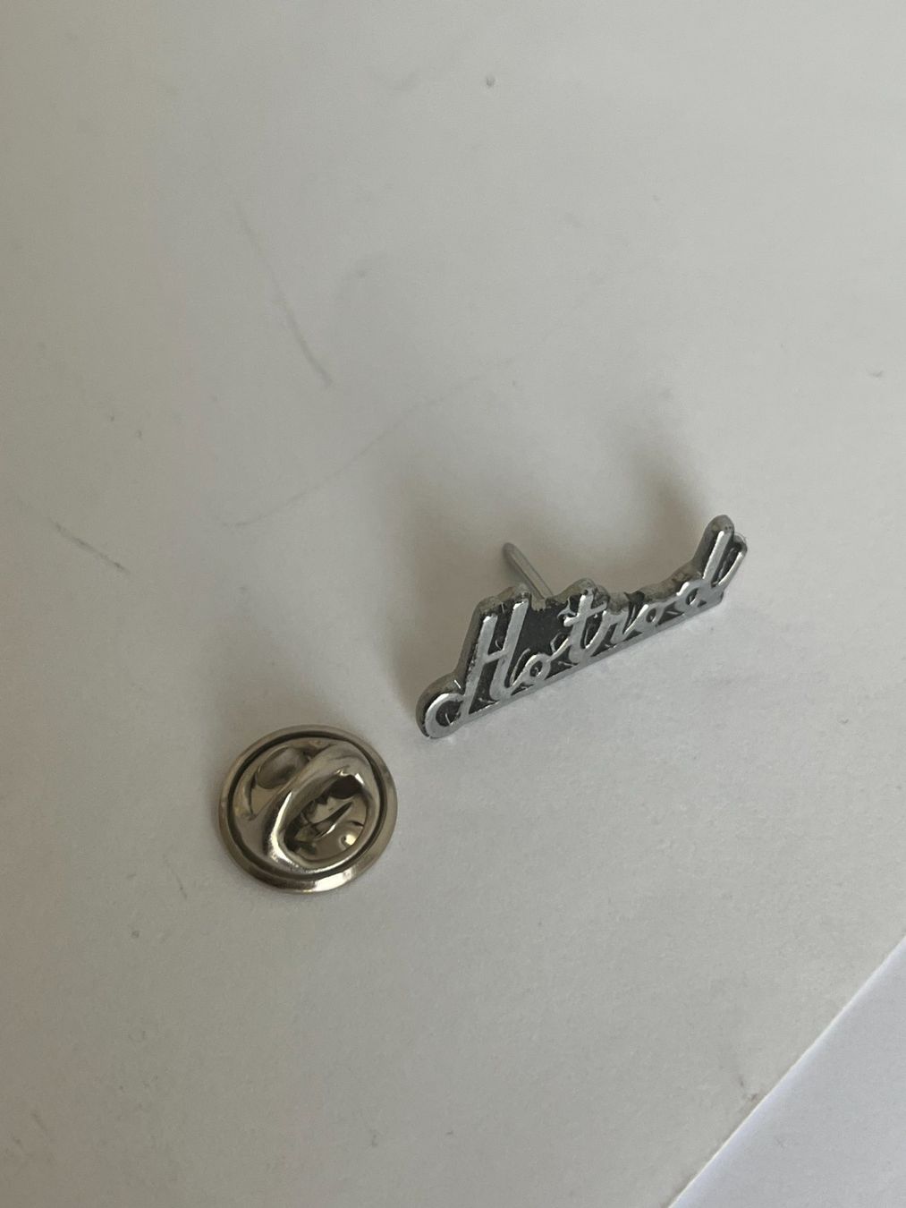 Placchette & Badge: Pin Hot Rod silberfarben – Usato da Dietikon venduto da sch_w2tw