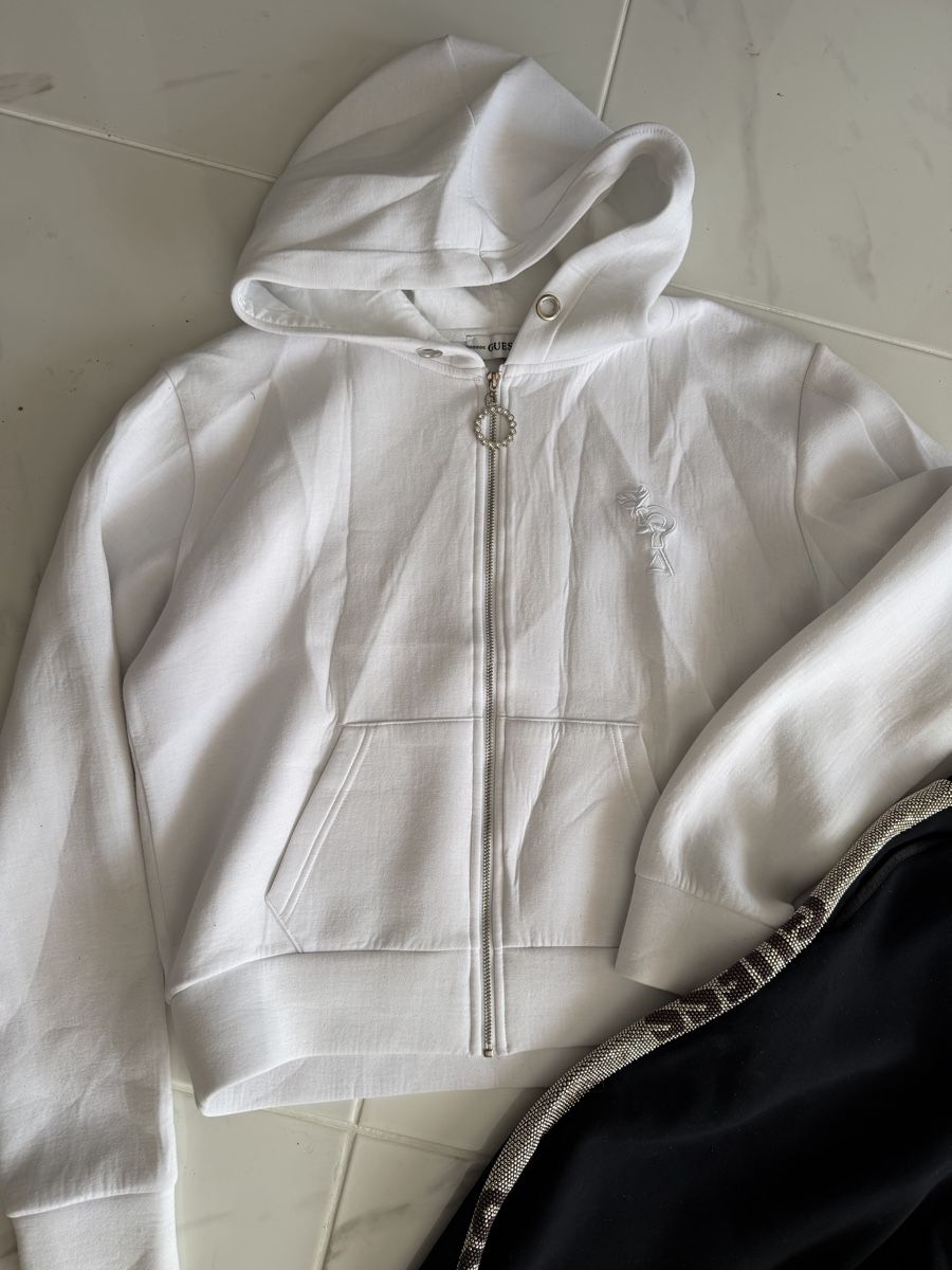 Guess Lotti di vestiti: Guess Trainings Set, Grösse M – Usato da Arch venduto da Aga84 3